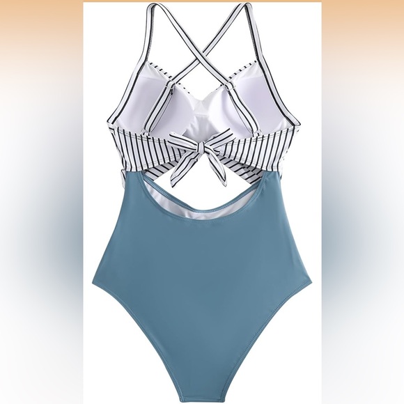 One Piece Swim Suit Cut Out Medium - Picture 2 of 7